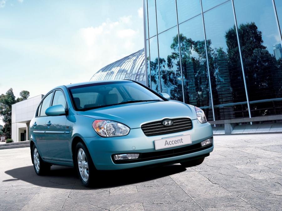  Hyundai Accent 2006 года  (фото 46 из 49)